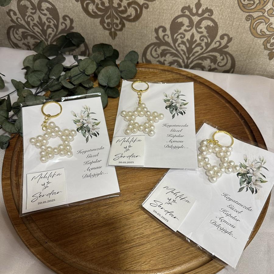 KARTLI İNCİ YILDIZ ANAHTARLIK